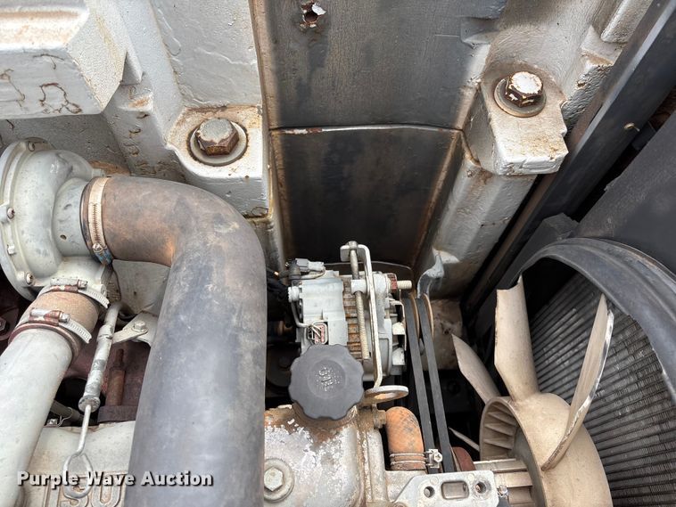 image for item FH7059 Linkbelt 225 excavator