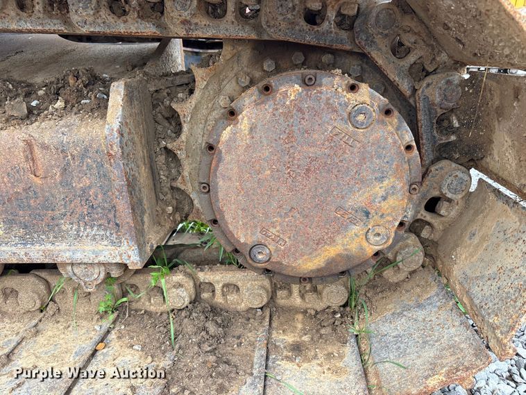 image for item FH7059 Linkbelt 225 excavator