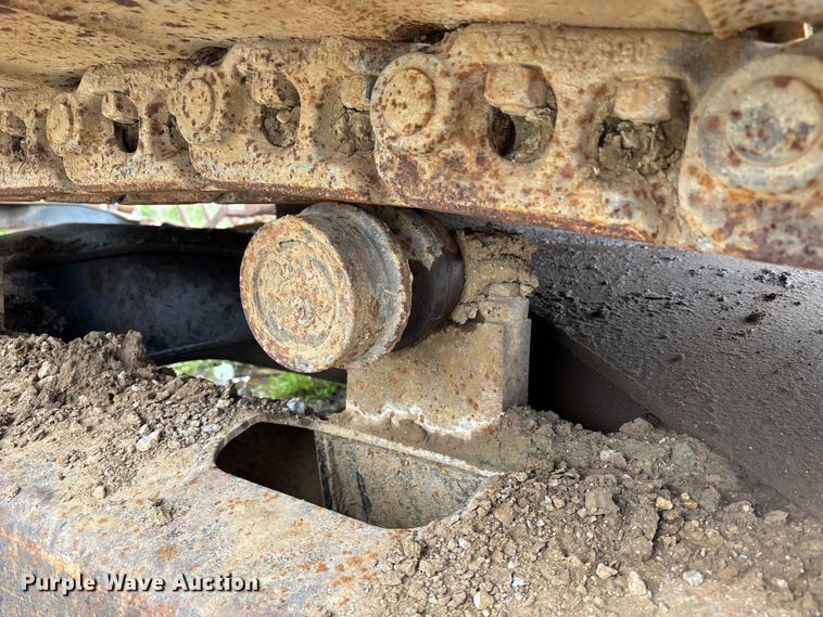 image for item FH7059 Linkbelt 225 excavator