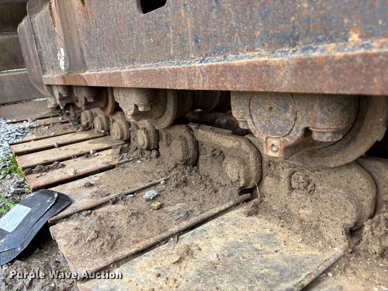 image for item FH7059 Linkbelt 225 excavator