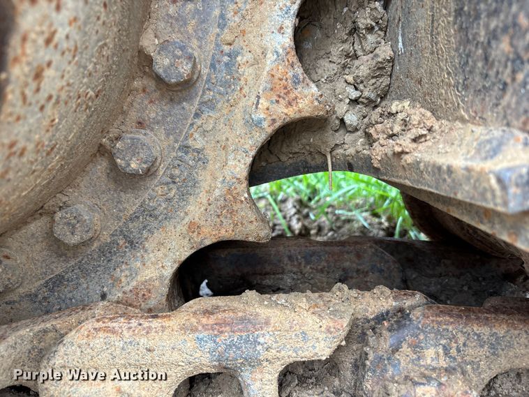 image for item FH7059 Linkbelt 225 excavator