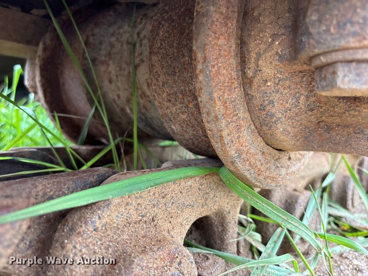 image for item FH7059 Linkbelt 225 excavator