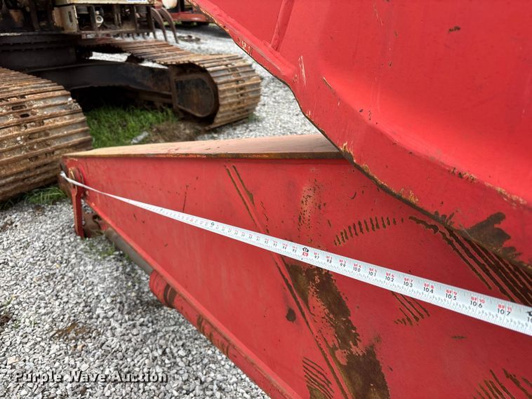 image for item FH7059 Linkbelt 225 excavator