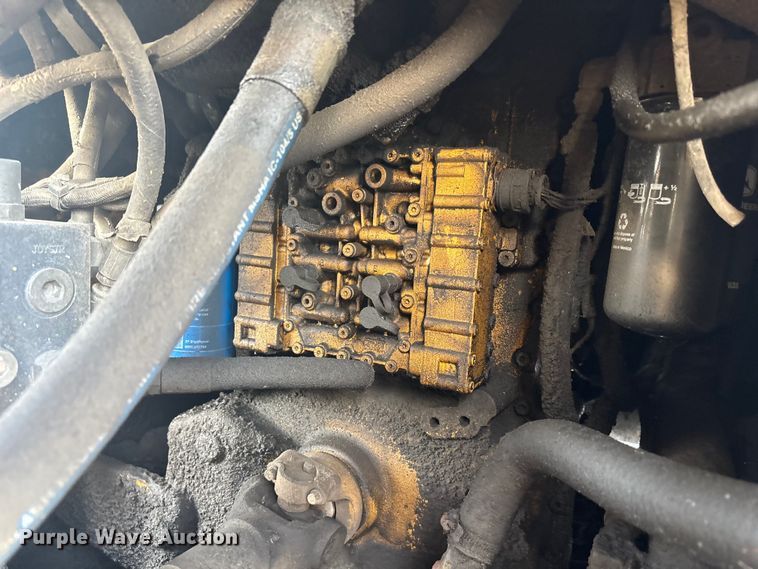 image for item FH7060 2010 John Deere 544k high lift wheel loader