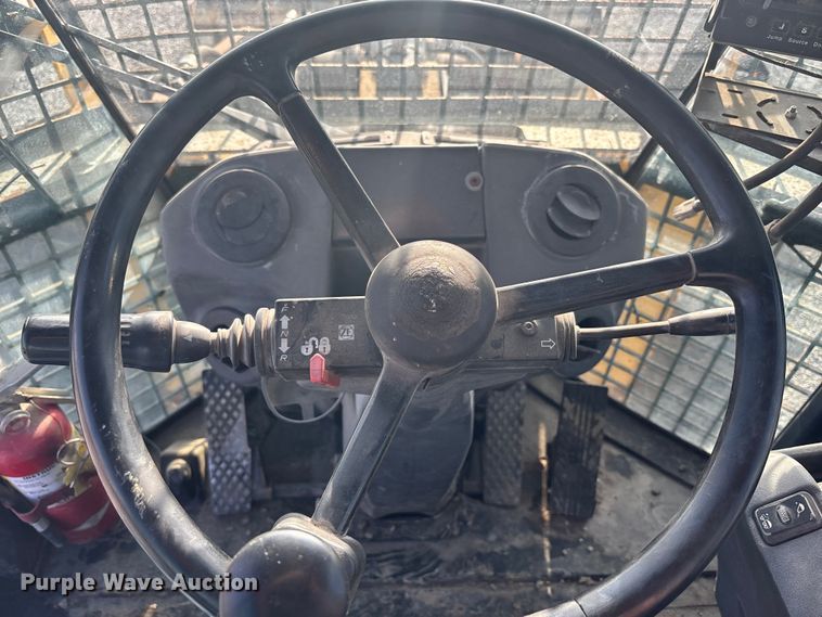 image for item FH7060 2010 John Deere 544k high lift wheel loader