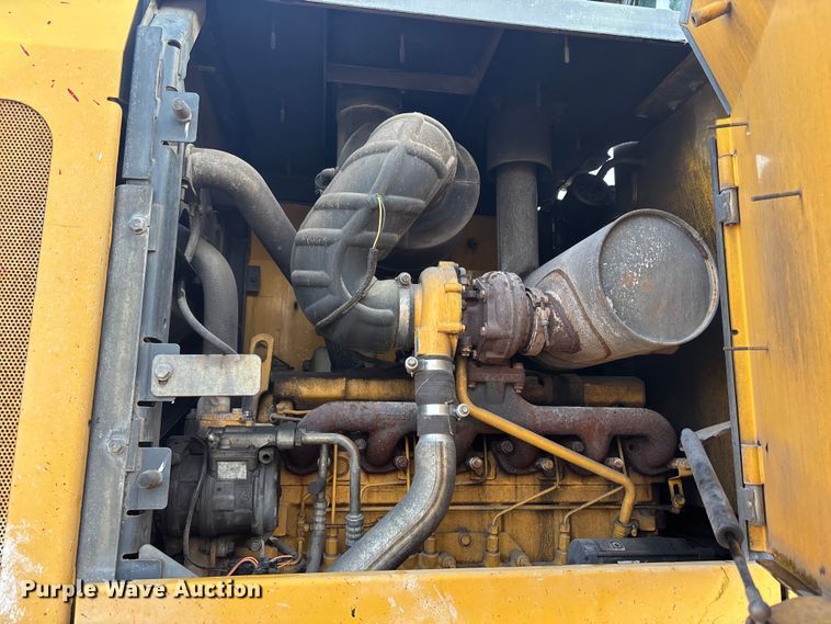 image for item FH7060 2010 John Deere 544k high lift wheel loader