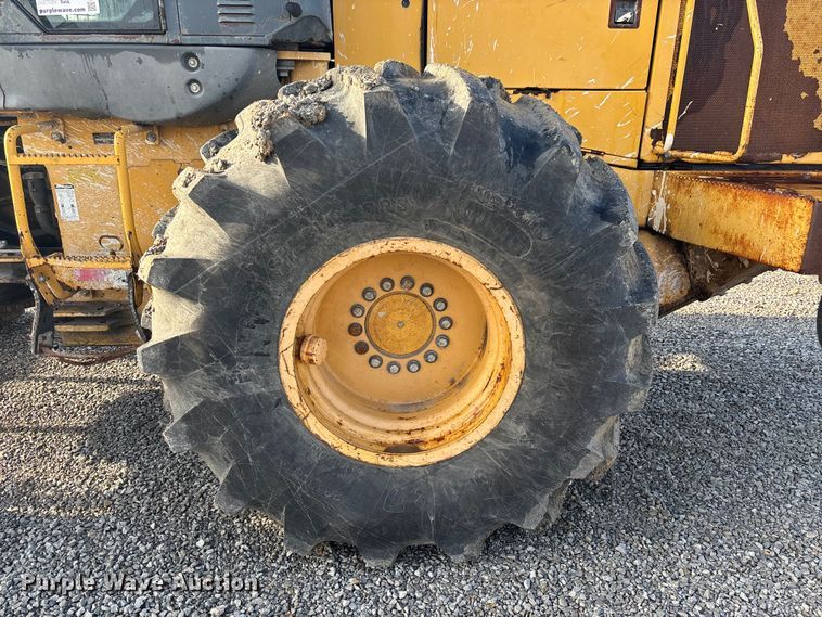 image for item FH7060 2010 John Deere 544k high lift wheel loader