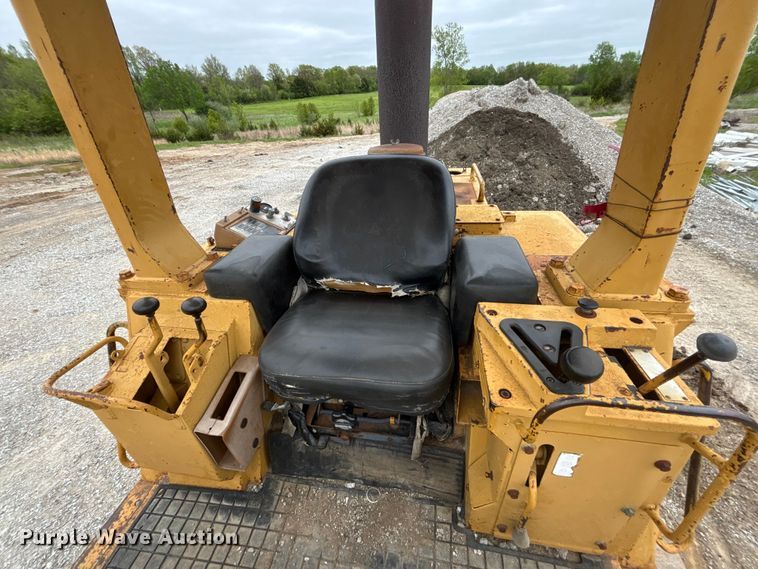 image for item FH7067 Caterpillar 953 track loader