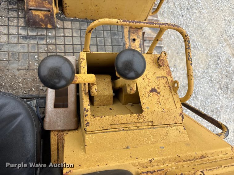 image for item FH7067 Caterpillar 953 track loader