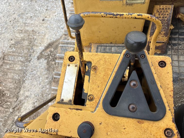 image for item FH7067 Caterpillar 953 track loader