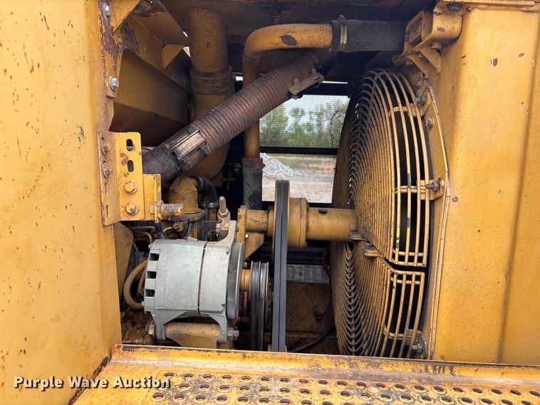 image for item FH7067 Caterpillar 953 track loader