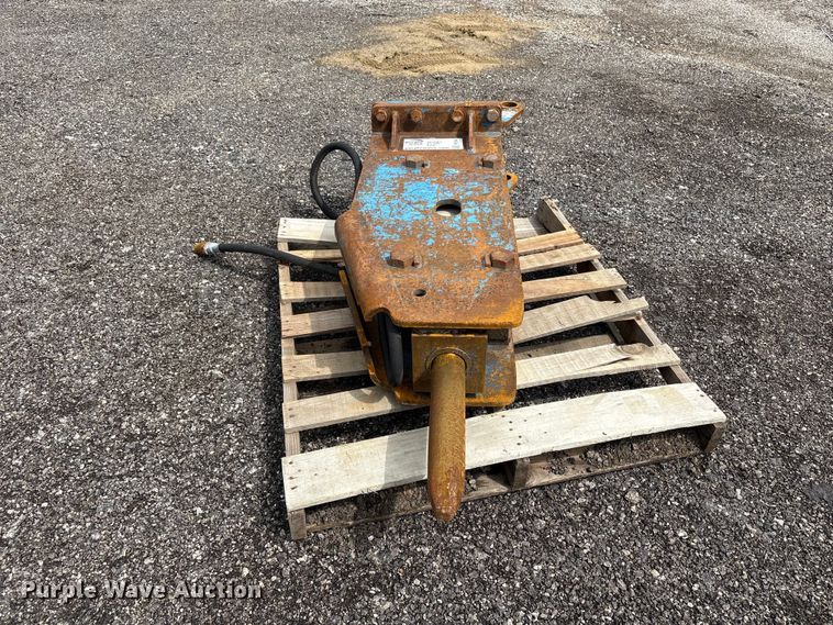 image for item FI0164 Excavator breaker