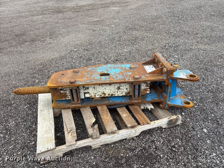 image for item FI0164 Excavator breaker