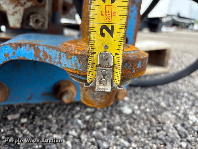 image for item FI0164 Excavator breaker