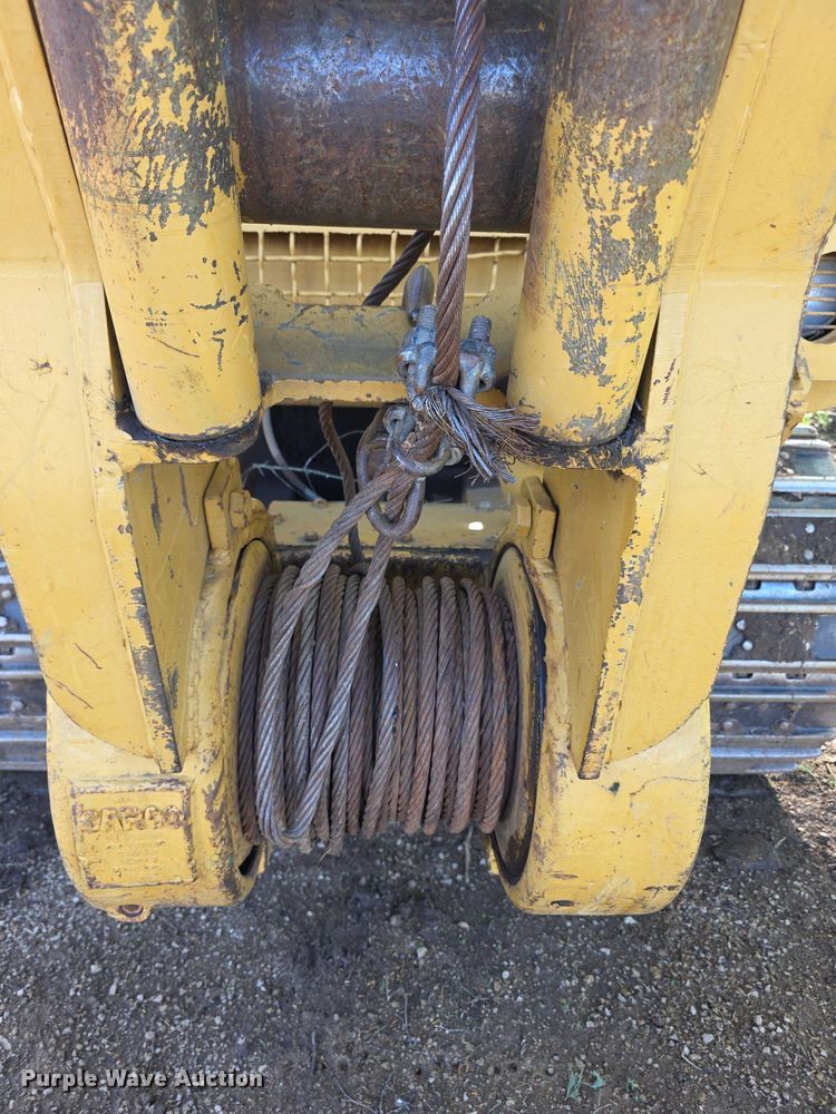 image for item FI0946 1972 Caterpillar 955L track loader