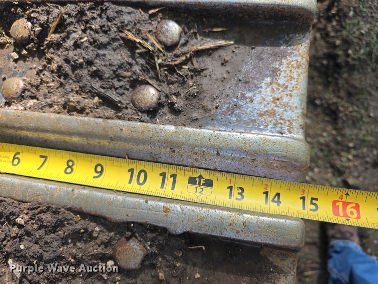 image for item FI0946 1972 Caterpillar 955L track loader