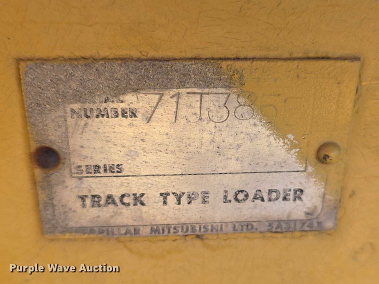 image for item FI0946 1972 Caterpillar 955L track loader