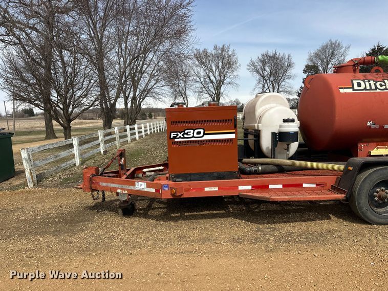 image for item FK0062 2010 Ditch Witch FX30 vacuum excavator
