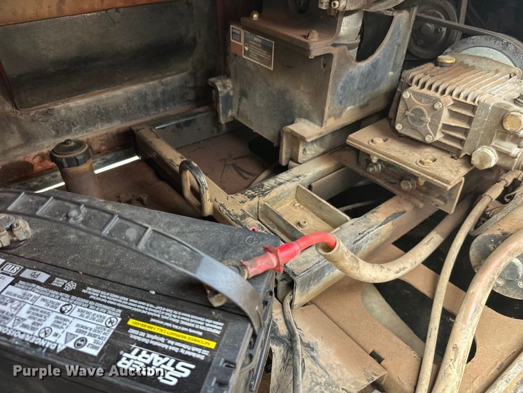 image for item FK0062 2010 Ditch Witch FX30 vacuum excavator