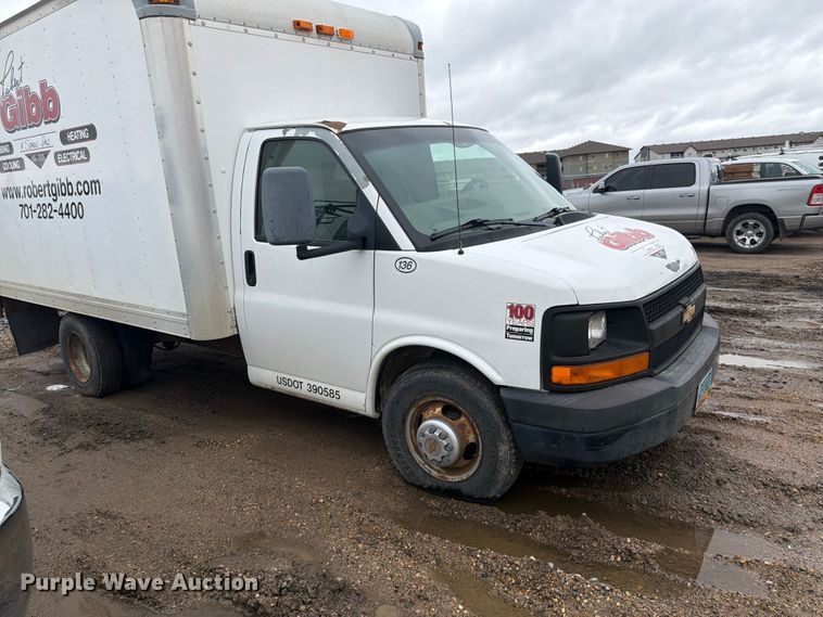 image for item FK0081 2009 Chevrolet Express box truck