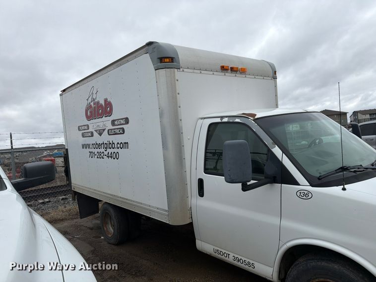 image for item FK0081 2009 Chevrolet Express box truck