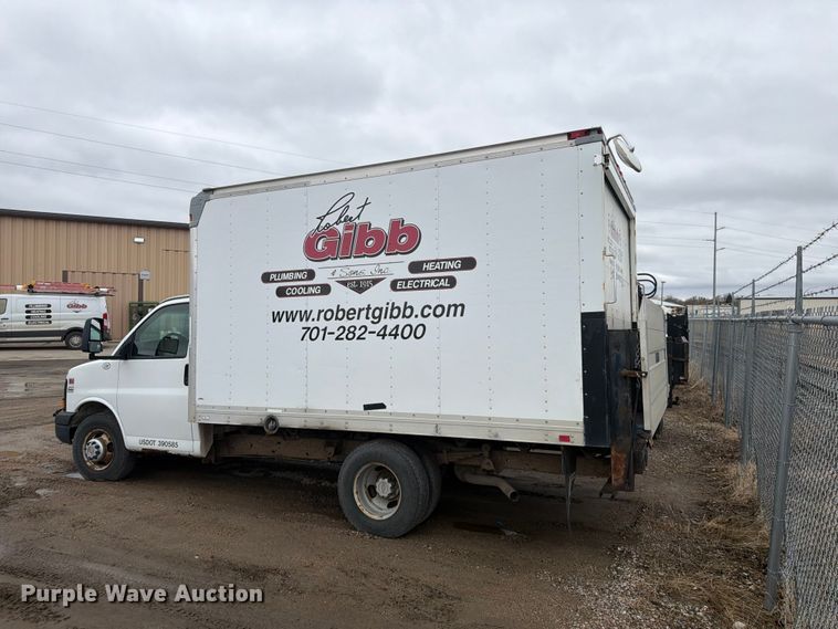 image for item FK0081 2009 Chevrolet Express box truck