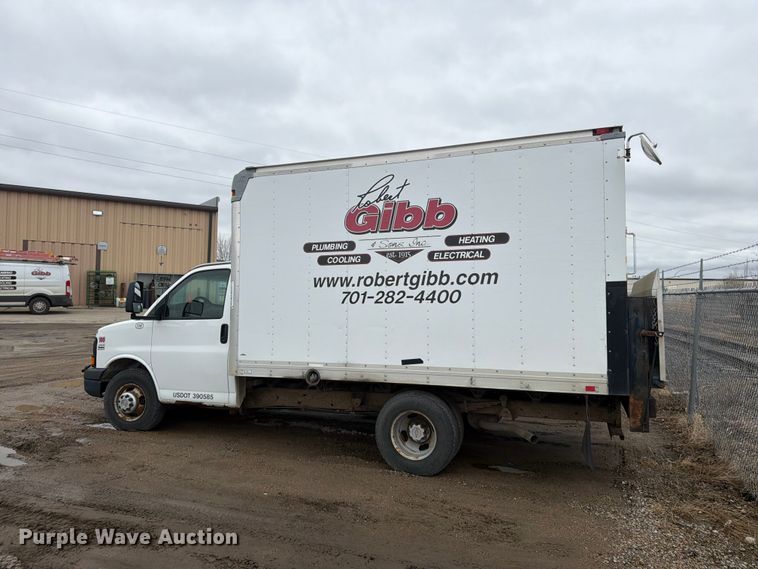 image for item FK0081 2009 Chevrolet Express box truck