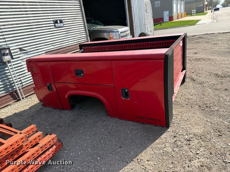 image for item FK0084 Utility bed