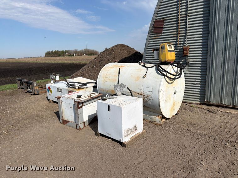 image for item FK0085 (5) fuel tanks