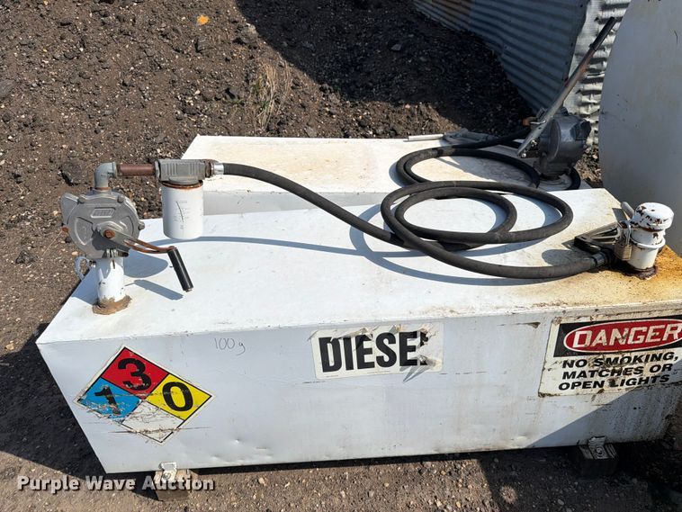 image for item FK0085 (5) fuel tanks