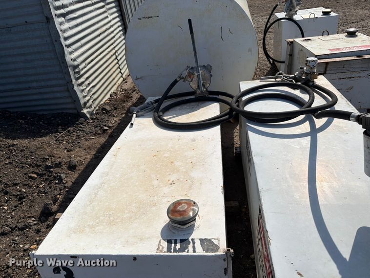 image for item FK0085 (5) fuel tanks