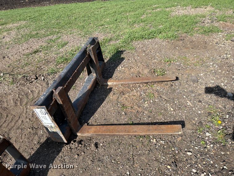 image for item FK0087 Skid steer forks