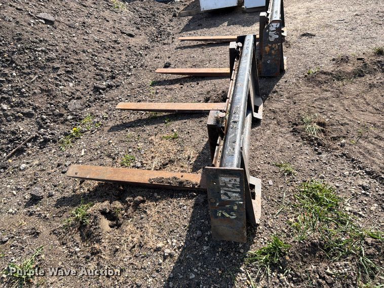 image for item FK0087 Skid steer forks