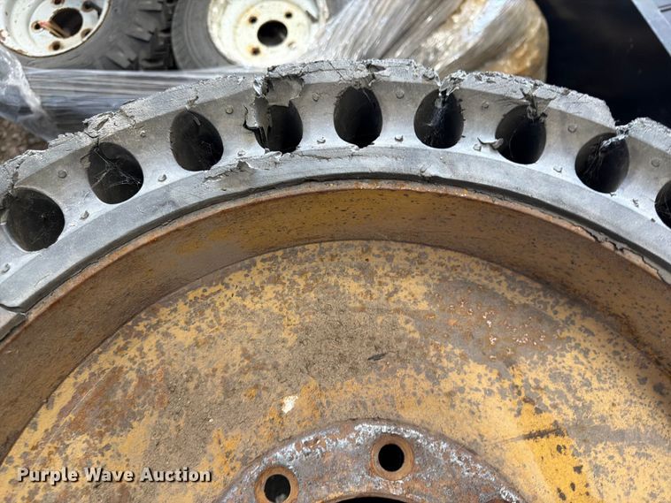 image for item FK0089 (10) tires and wheels