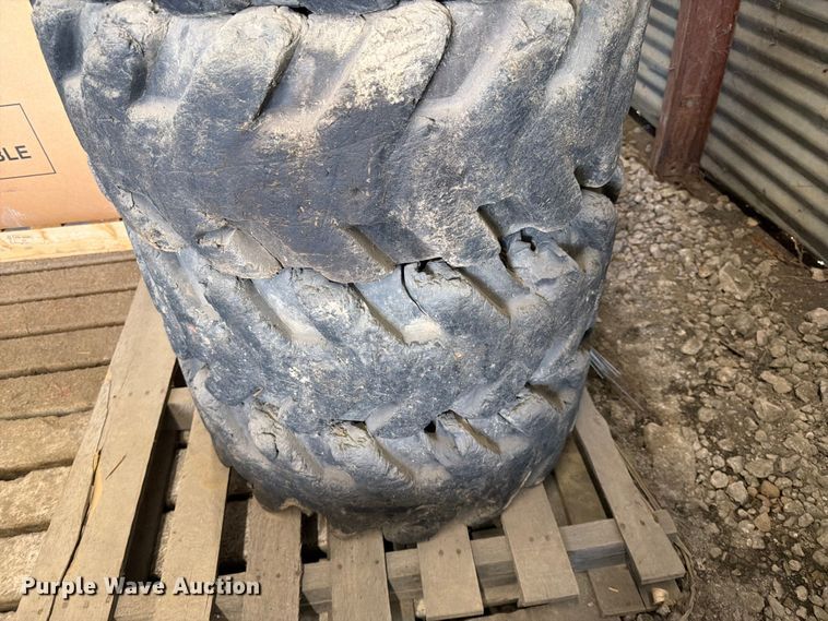 image for item FK0089 (10) tires and wheels