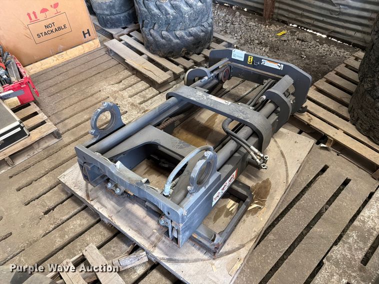 image for item FK0091 Mitsubishi forklift mast