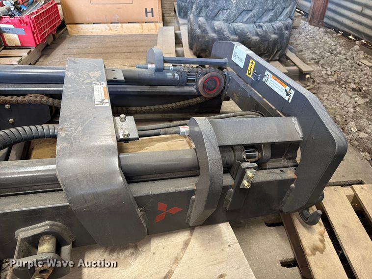 image for item FK0091 Mitsubishi forklift mast