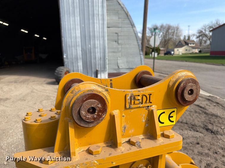 image for item FK0095 Ledi LD60MQ excavator grapple