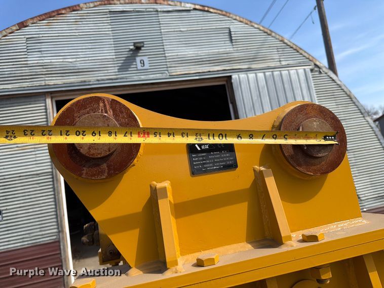 image for item FK0096 Ledi LD200MQ excavator grapple