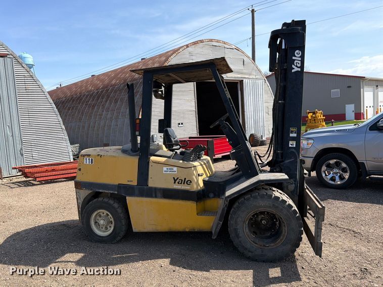 image for item FK0097 Yale GDP11MJNPBV105 forklift