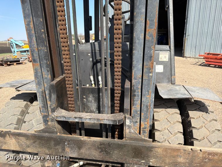 image for item FK0097 Yale GDP11MJNPBV105 forklift