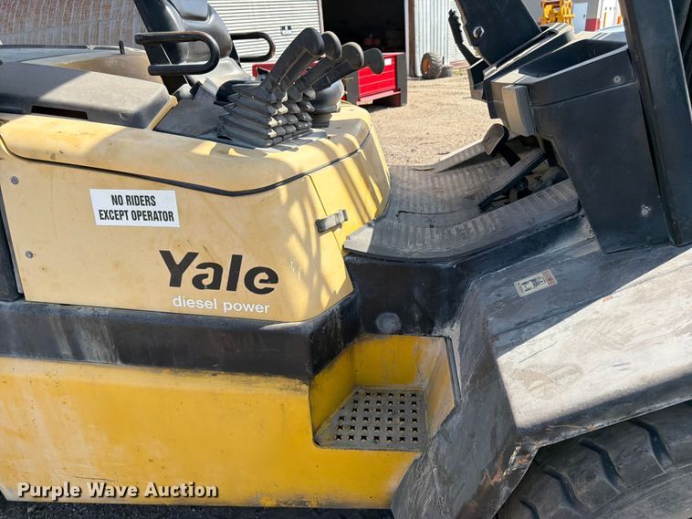 image for item FK0097 Yale GDP11MJNPBV105 forklift