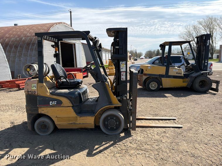 image for item FK0099 Caterpillar C5000 forklift