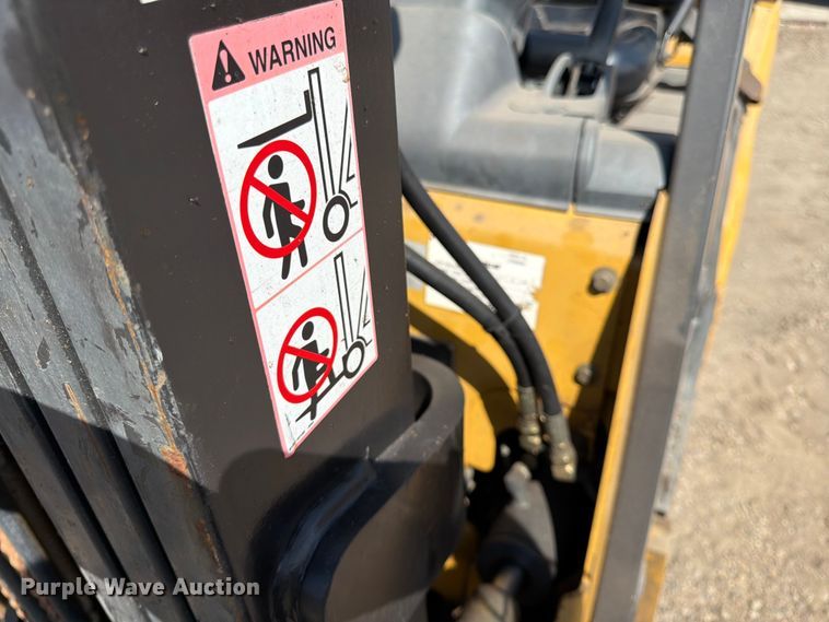 image for item FK0099 Caterpillar C5000 forklift