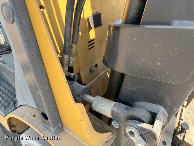 image for item FK0099 Caterpillar C5000 forklift