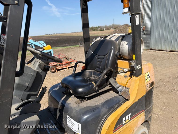 image for item FK0099 Caterpillar C5000 forklift