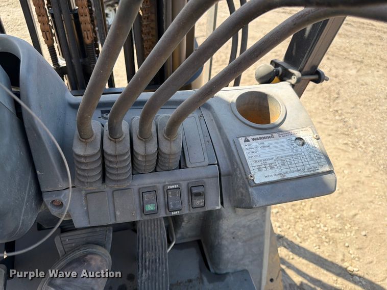 image for item FK0099 Caterpillar C5000 forklift