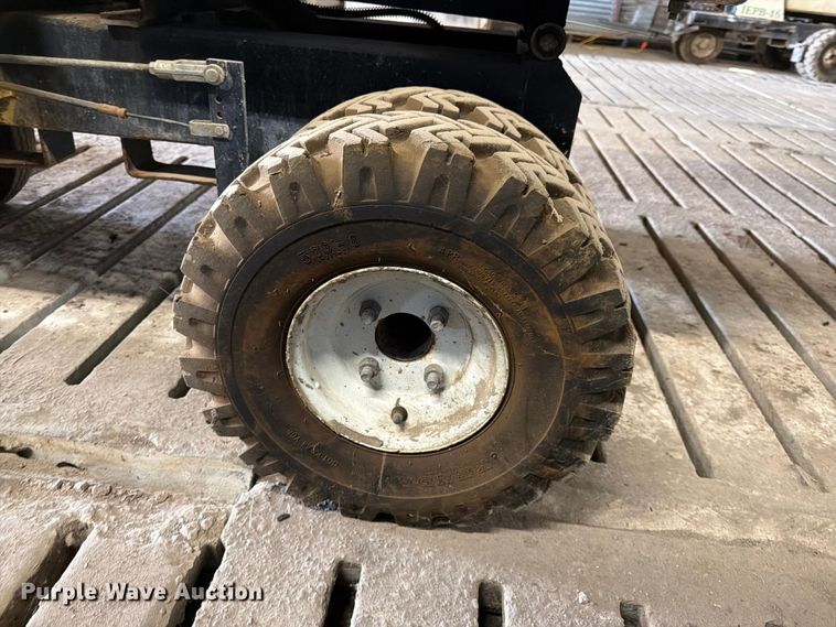 image for item FK0102 Indy IE-B-16 concrete buggy