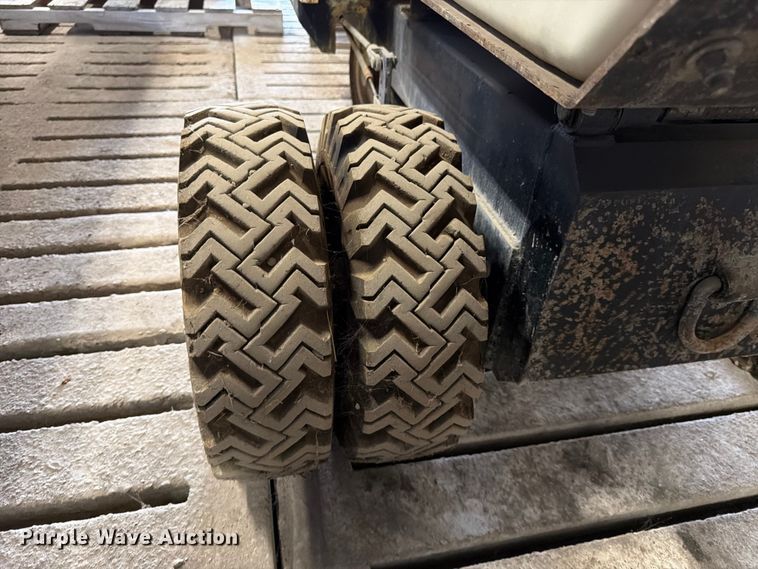 image for item FK0102 Indy IE-B-16 concrete buggy