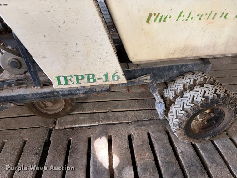 image for item FK0104 Indy IEPB-16 concrete buggy